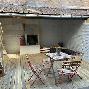 Met Terras Apartment