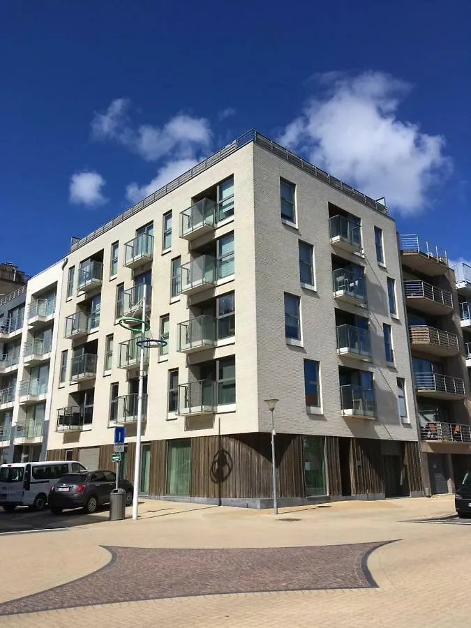 Bel Appartement Zeeبروج بلجيكا